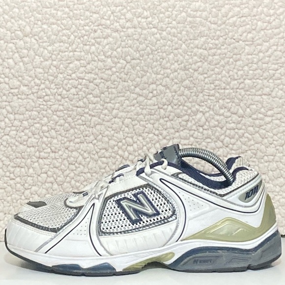 New Balance 1011 Men's White/Blue Training Running Sneakers Shoes SZ 10 4E - Picture 2 of 11